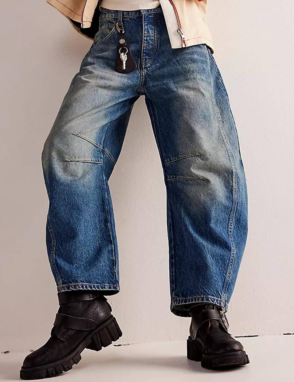Hip Barrel Jeans