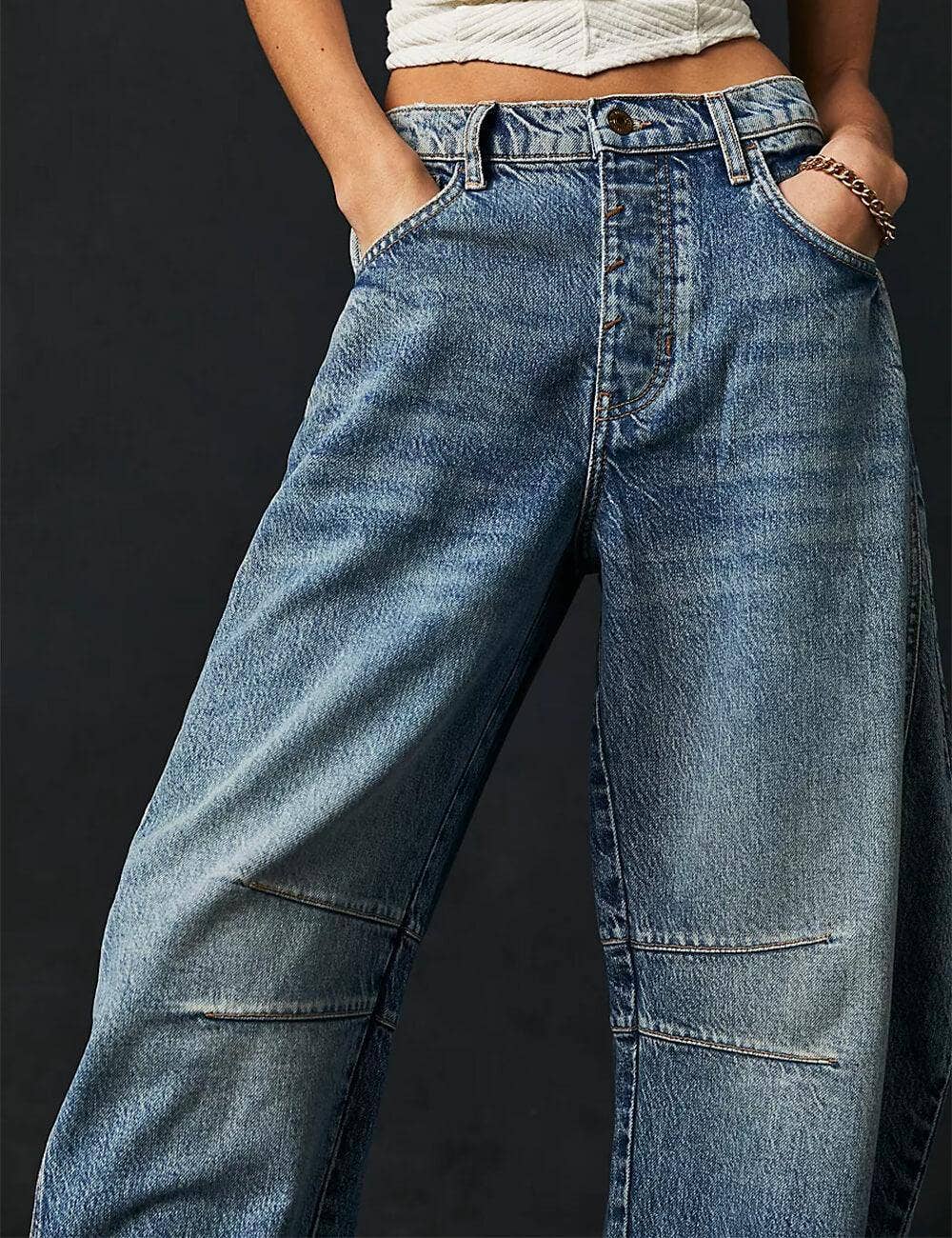 Hip Barrel Jeans