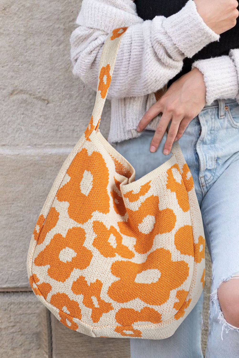 Threaded Pear - Margo Knitted Shoulder Bag: 14in x 21in x 4in / Orange