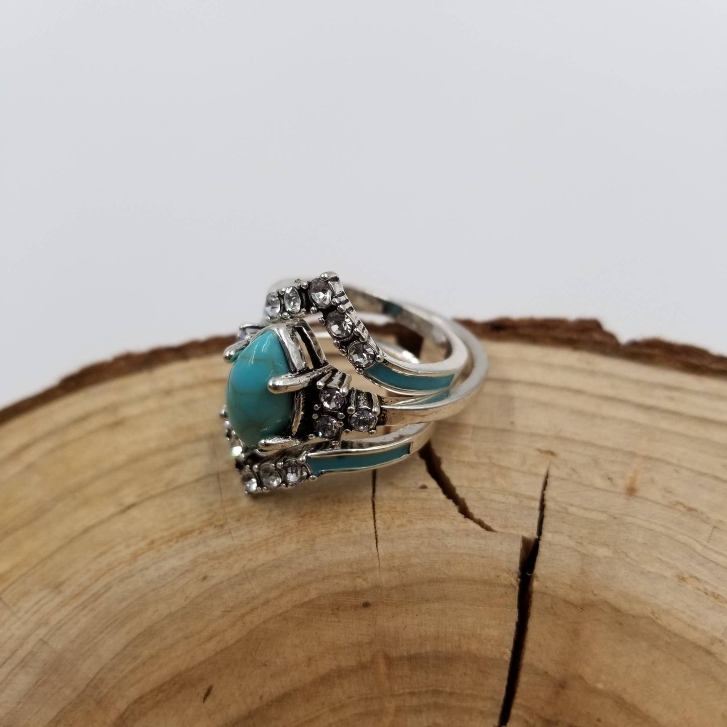 CHAKRA JEWELRY - Silver Vintage Turquoise & Diamond Ring Set Of 3: 8