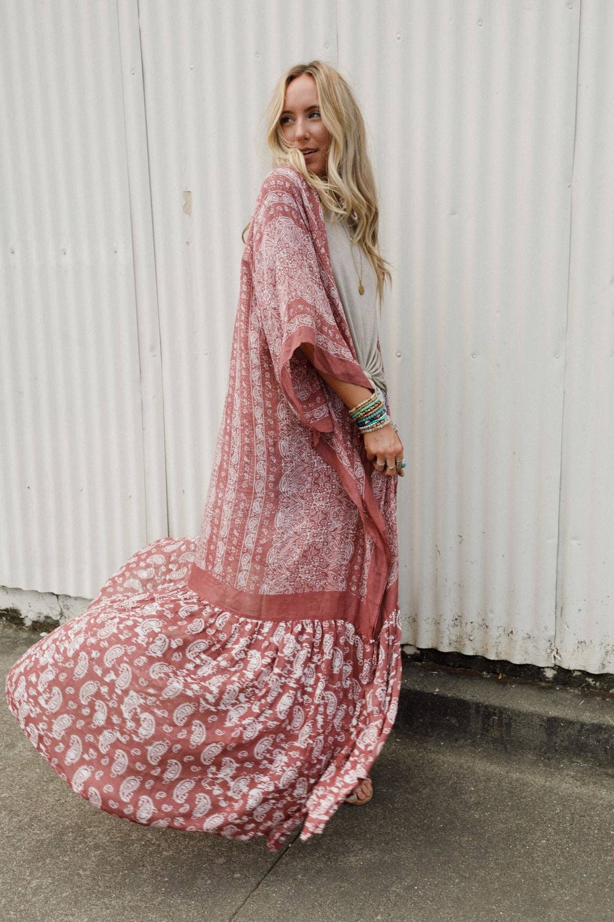Three Bird Nest - Paisley Tapestry Free Flow Duster Kimono - Wine