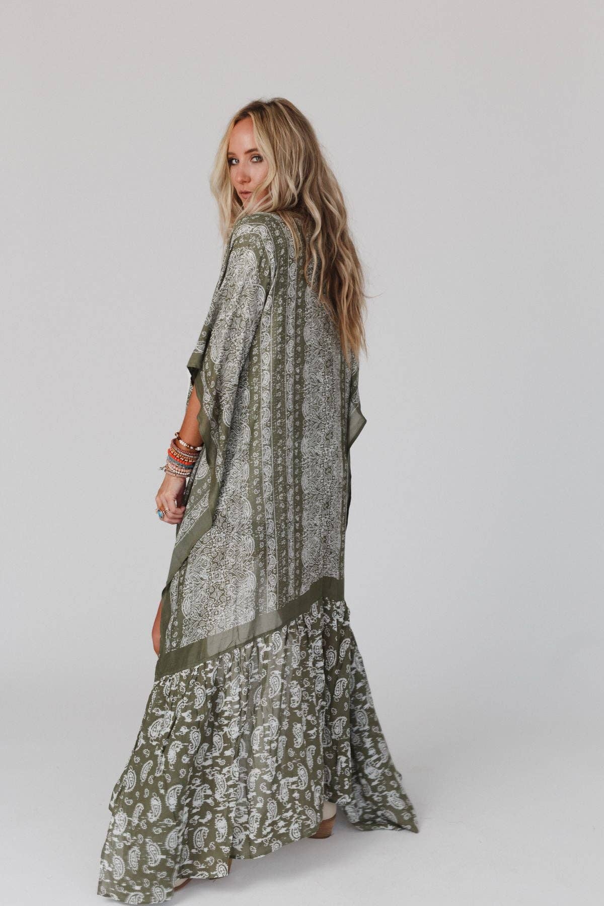Three Bird Nest - Paisley Tapestry Free Flow Duster Kimono - Olive: OS