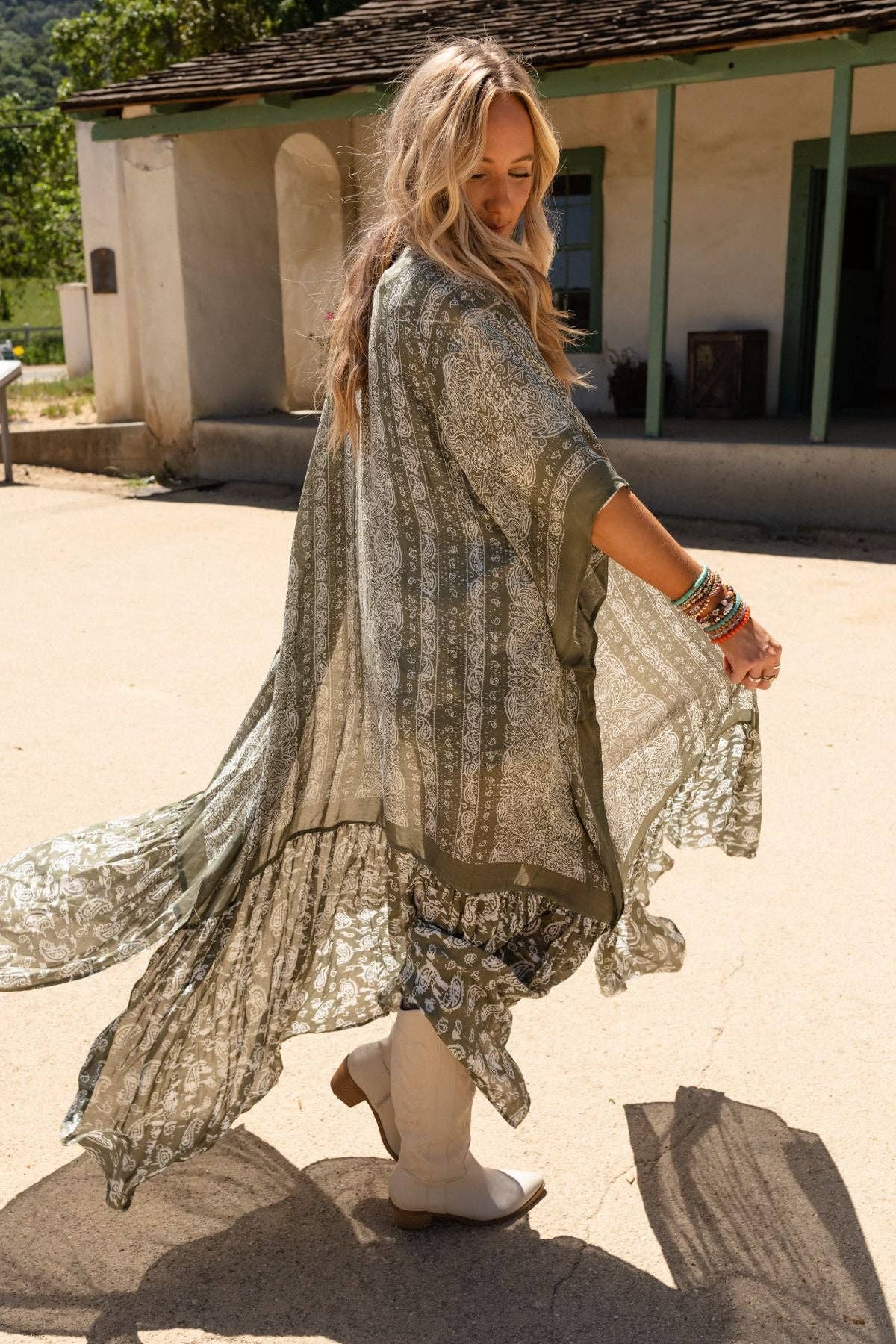 Three Bird Nest - Paisley Tapestry Free Flow Duster Kimono - Olive: OS