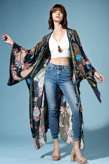 Urbanista - Ethereal Bloom Kimono