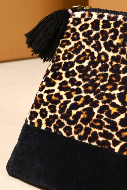 Urbanista - Velvet Leopard Pouch