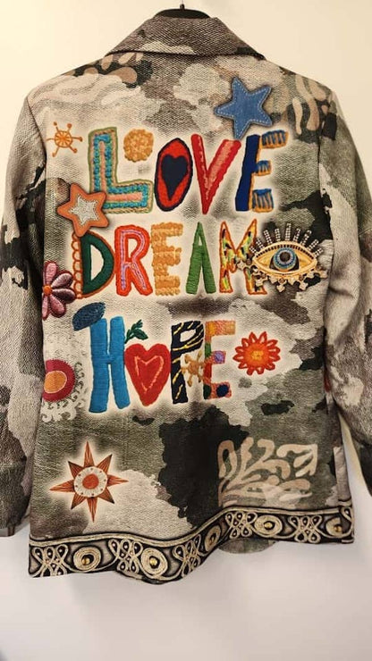LOOWIE - BLLDH One Size “Love, Dream, Hope” Print Blazer LOOWIE