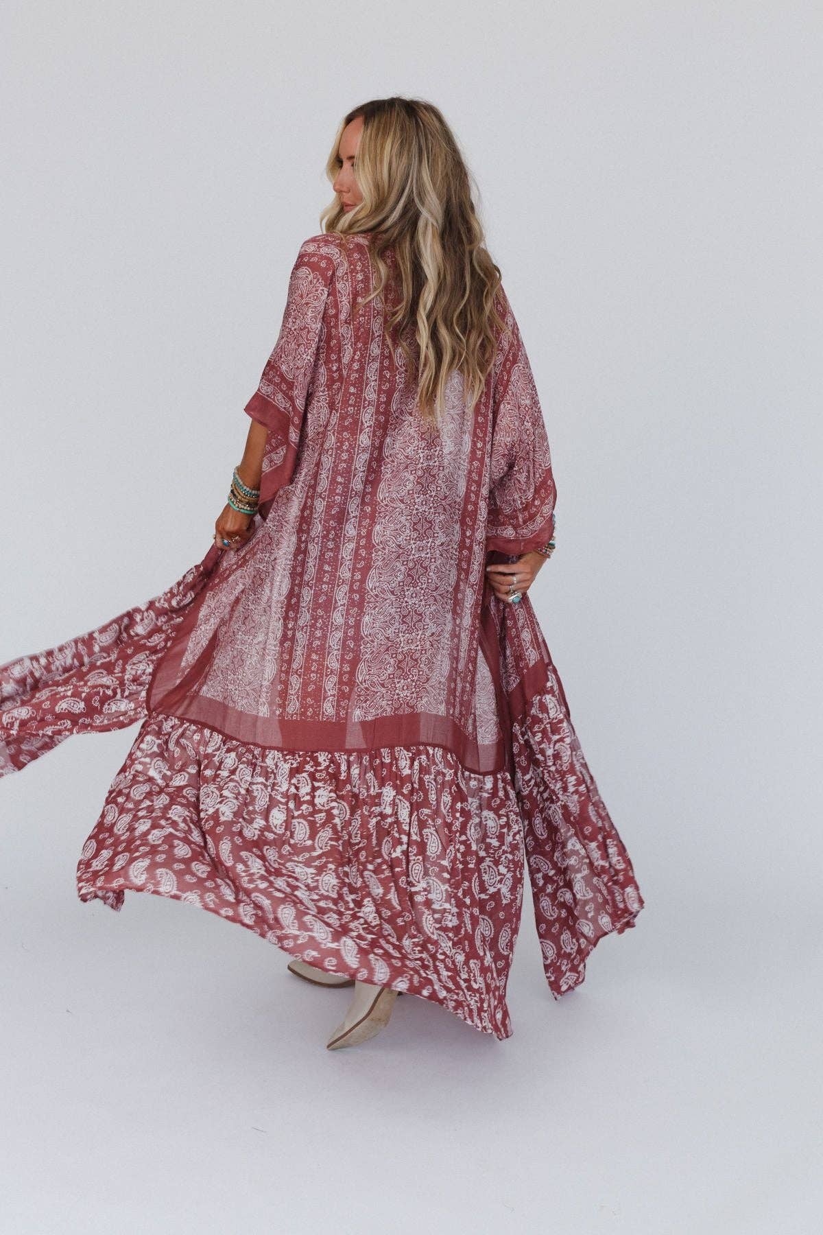 Three Bird Nest - Paisley Tapestry Free Flow Duster Kimono - Wine
