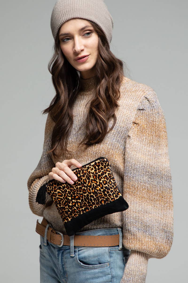 Urbanista - Velvet Leopard Pouch