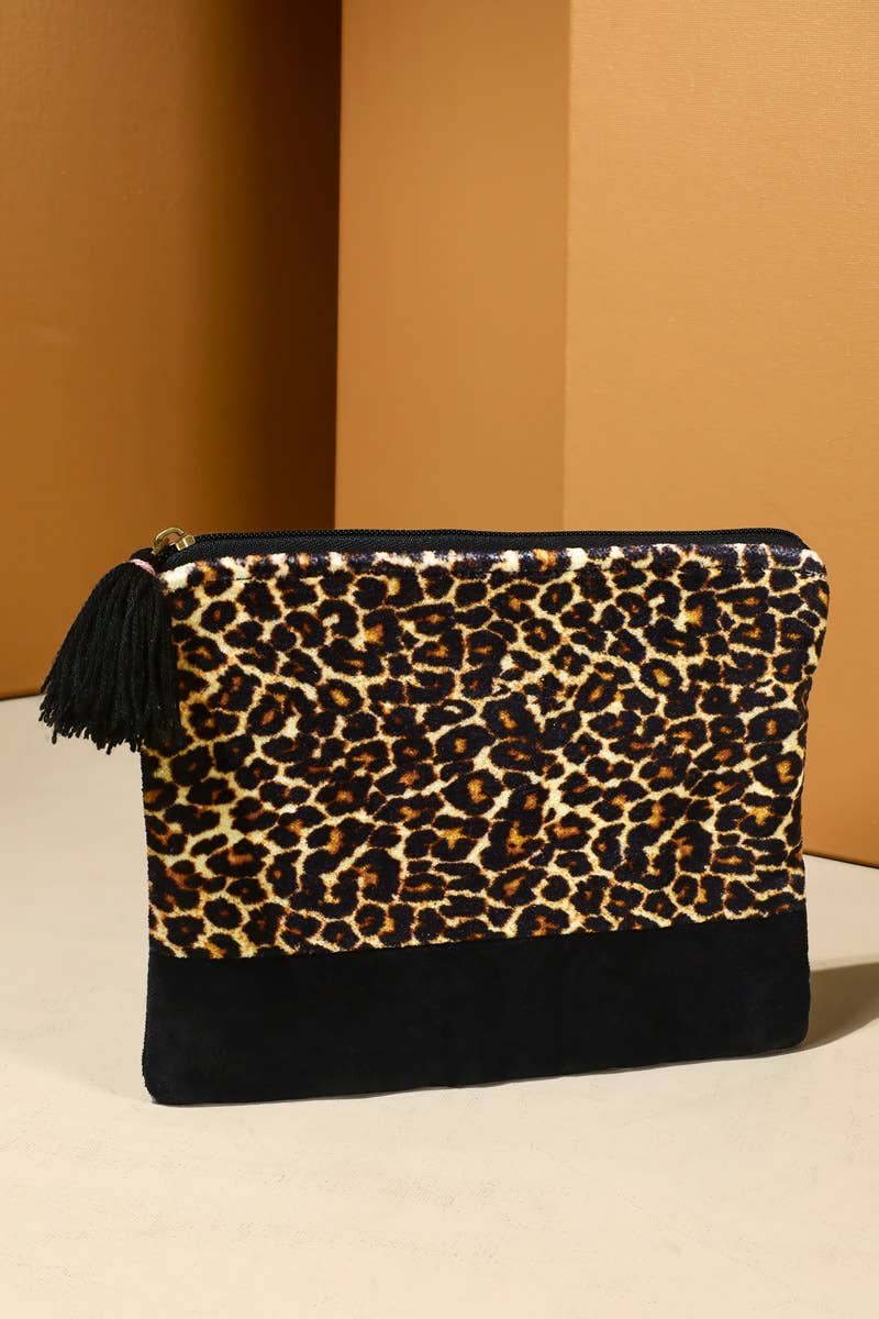 Urbanista - Velvet Leopard Pouch