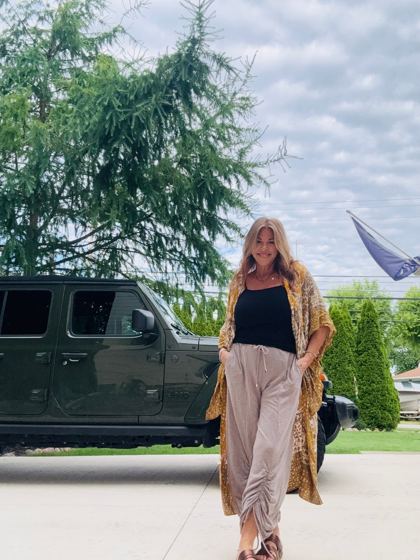 Three Bird Nest - Solie Cinched Pants - Brown