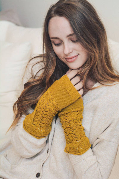 Leto Accessories - Trendy Winter Arm Warmers for Easy Texting 📱