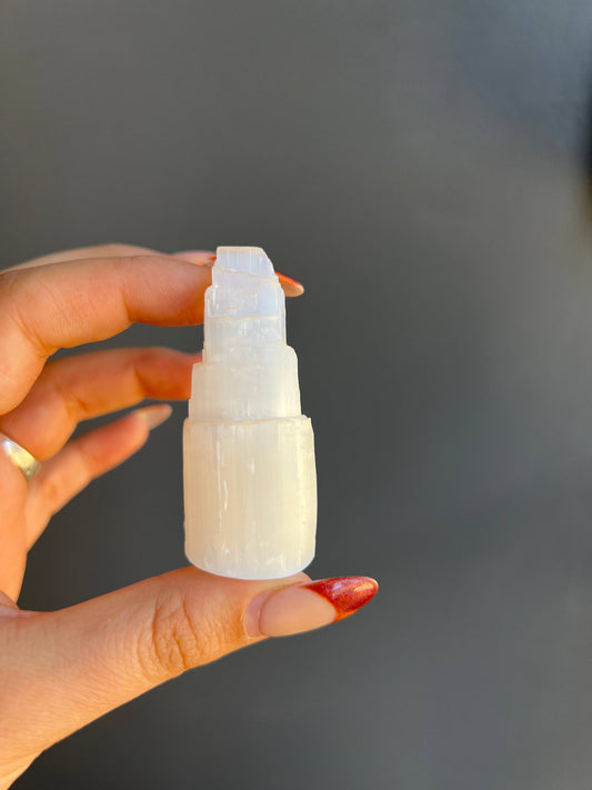 Sapphire & Sage - Selenite Crystal Tower: 2 inches