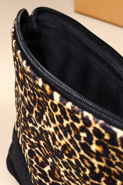 Urbanista - Velvet Leopard Pouch