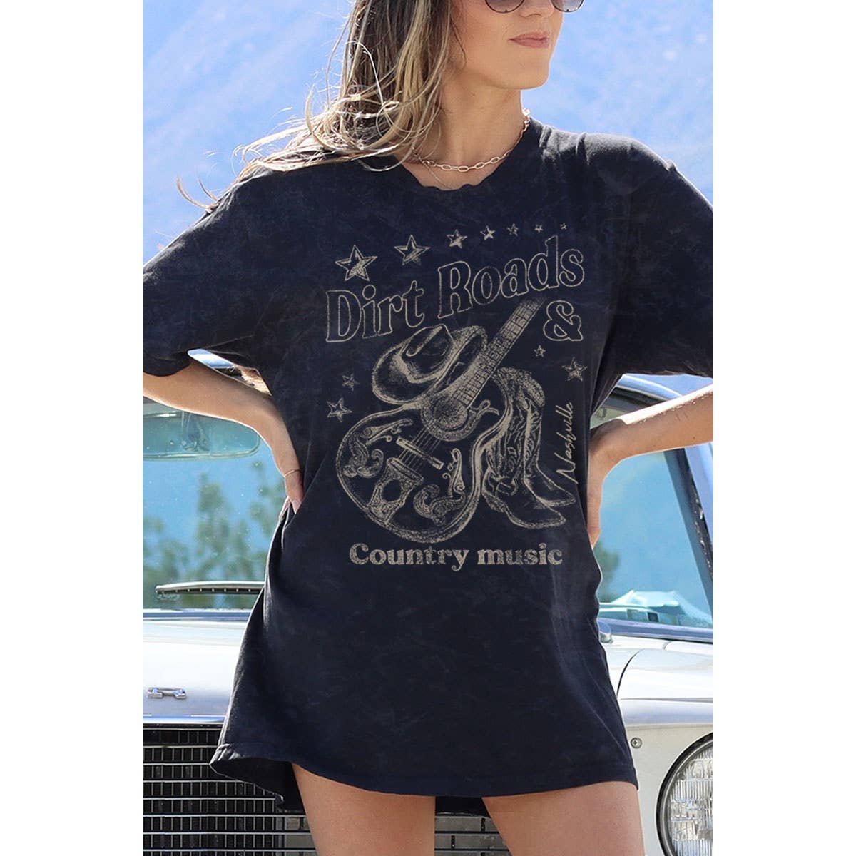 HRTandLUV - DIRT ROADS N COUNTRY MUSIC OVERSIZED MINERAL GRAPHIC TEE